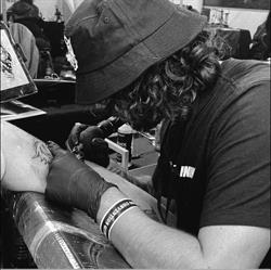 INK SKYWOLKER TATTOO, Ploeren - Horaires d'ouverture