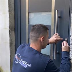 Allobroge Serrures – Serrurier Aix-les-Bains & 2 Savoie - Horaires d'ouverture