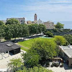 123Webimmo - Bastia, - Horaires d'ouverture