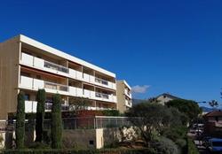 Studio Saint Jean à Roquebrune, entre Menton et Monaco, proche plages, Roquebrune-Cap-Martin - Horaires d'ouverture