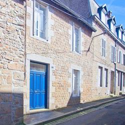 Janets Houses Villedieu, Villedieu-les-Poêles - Horaires d'ouverture