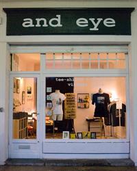 AND EYE - Vêtements d'occasion - Objets vintage - Photo, Hendaye - Horaires d'ouverture